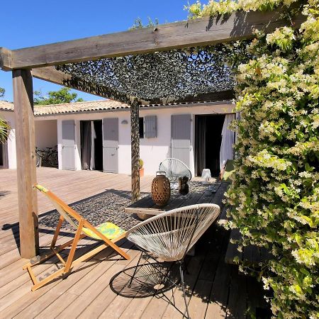Derriere La Plage : Suite, Patio Et Pergola 勒布瓦普拉热雷 外观 照片